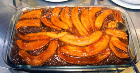 Bolo de Banana Caramelizada: Receita Simples e Saborosa