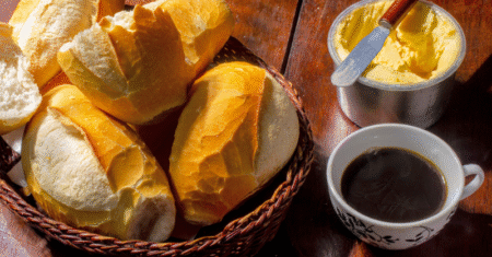 Receita de Pão Francês Caseiro: Aprenda a Fazer em Casa